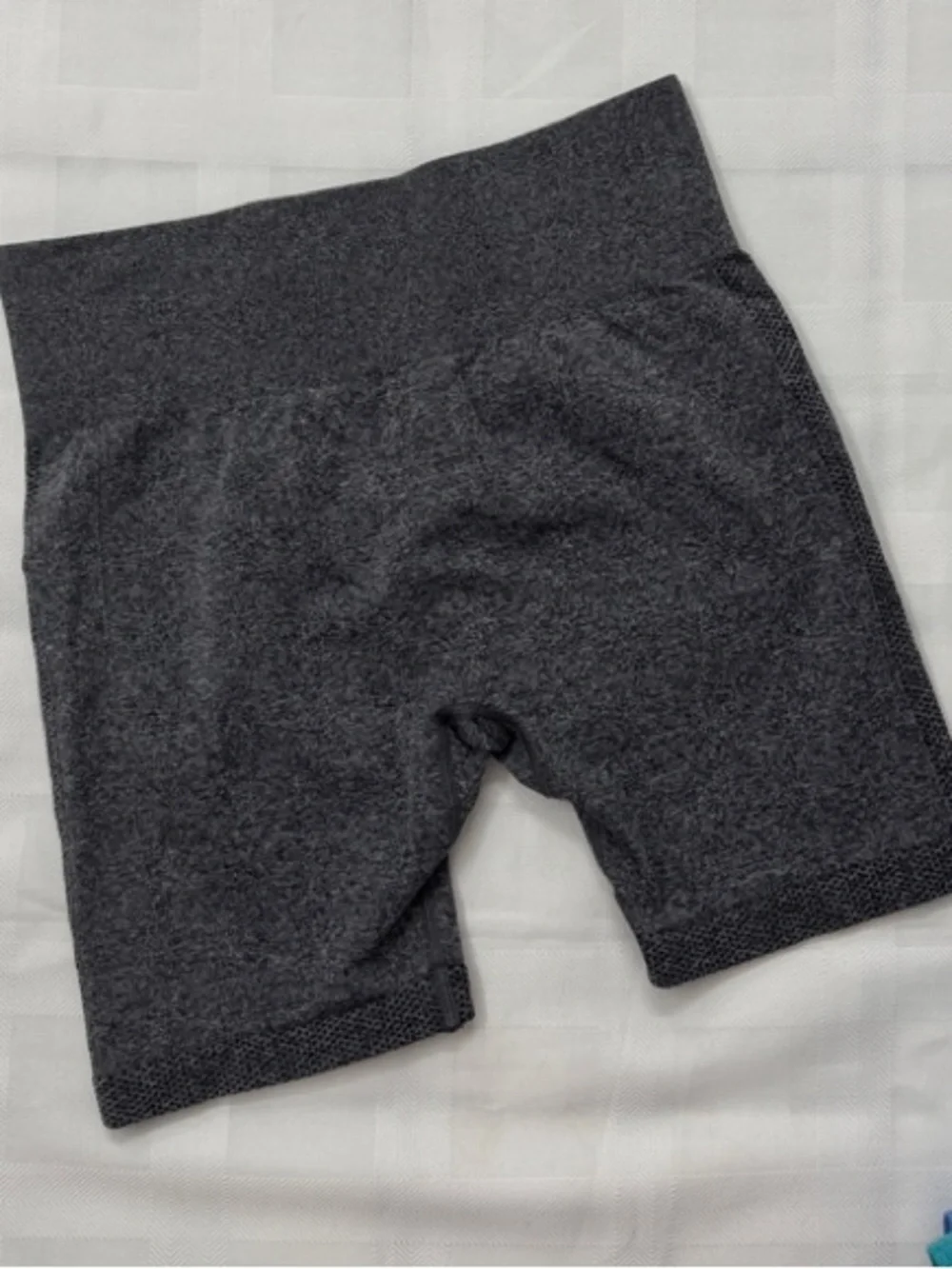 NEW 4pc Seamless Scrunch Booty Workout Shorts Coral, Teal, Blue,Charcoal